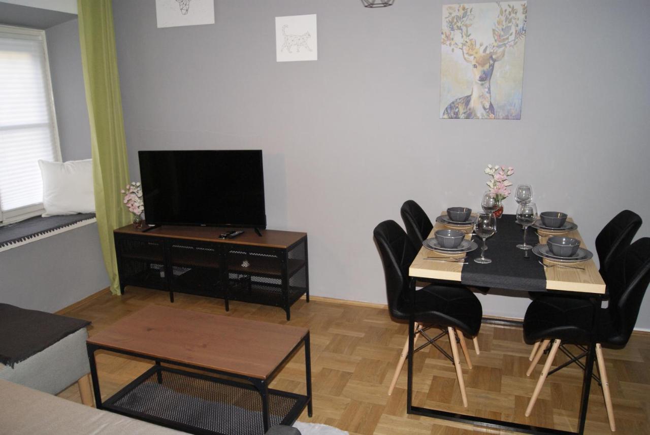 Under Castle Apartment วอร์ซอ ภายนอก รูปภาพ